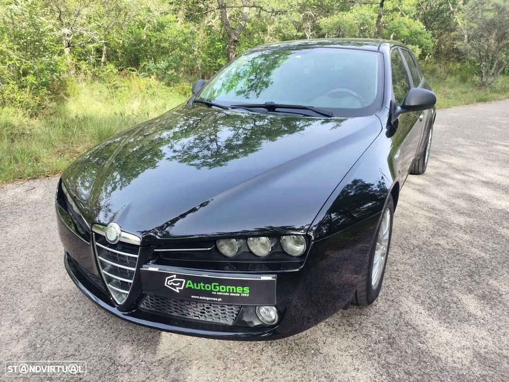 Alfa Romeo 159 Sportwagon 1.9 JTDm 16V Elegante - 2