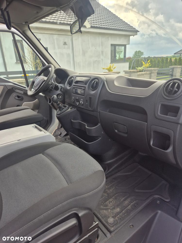Renault Master - 11
