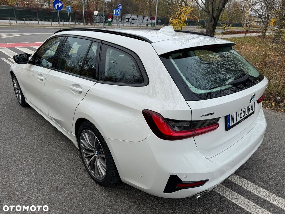 BMW Seria 3 320d Sport Line Shadow - 6