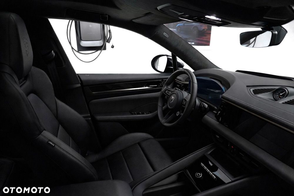 Porsche Macan - 14