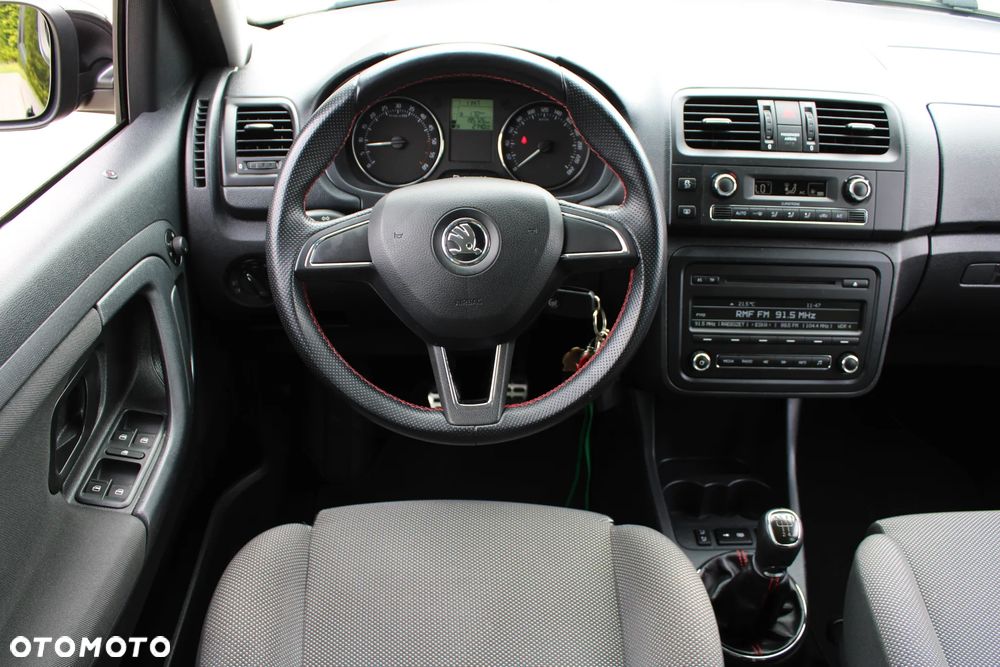 Skoda Roomster 1.6 TDI DPF Noire - 14