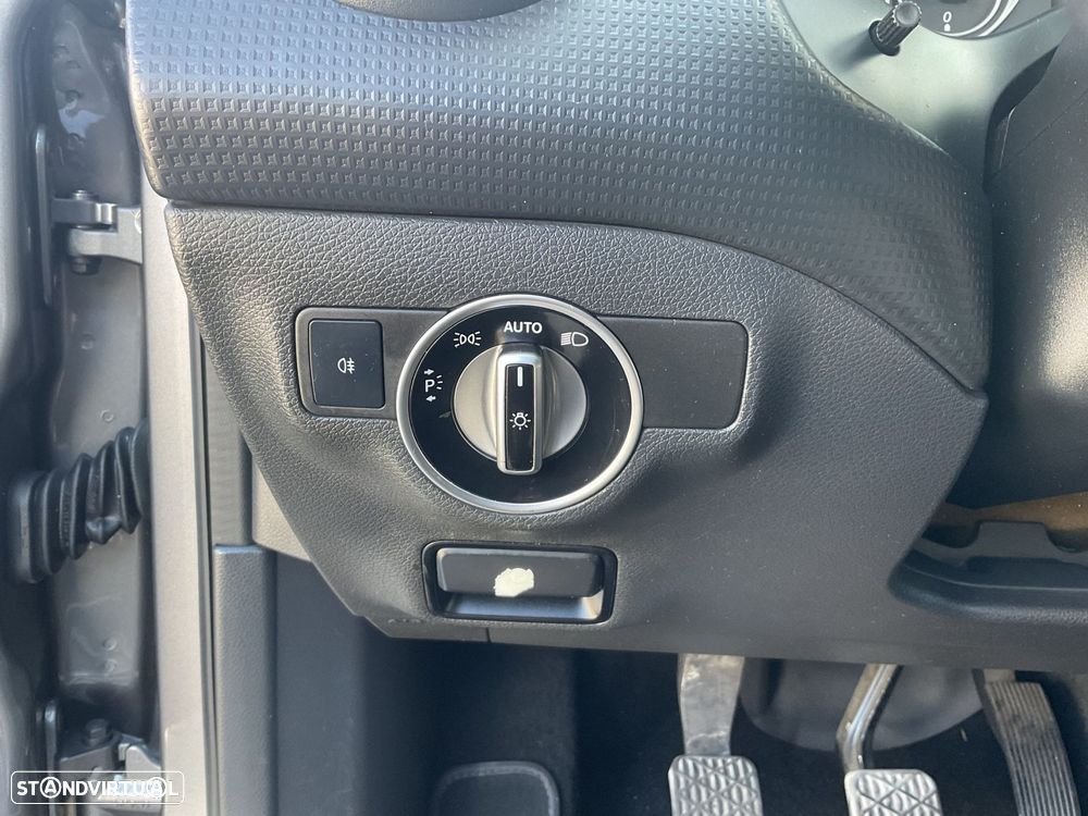 Mercedes-Benz A 180 CDI BE Edition Urban - 26