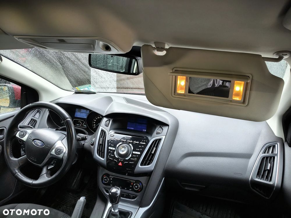 Ford Focus - 17
