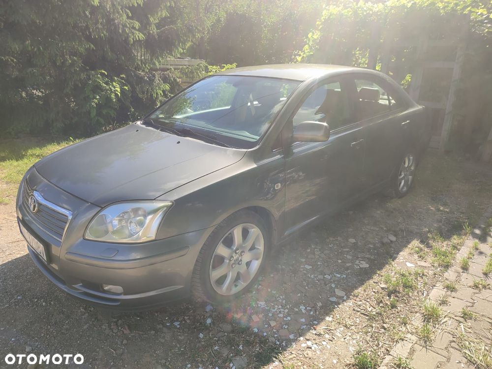 Toyota Avensis 2.0 VVT-i Prestige - 1