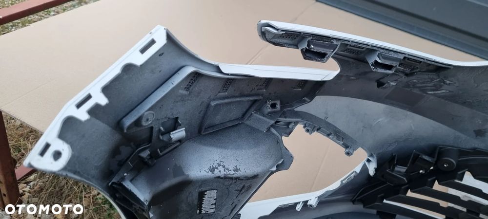 RENAULT CLIO V 2019- Zderzak przód oryginał MC341 - 11