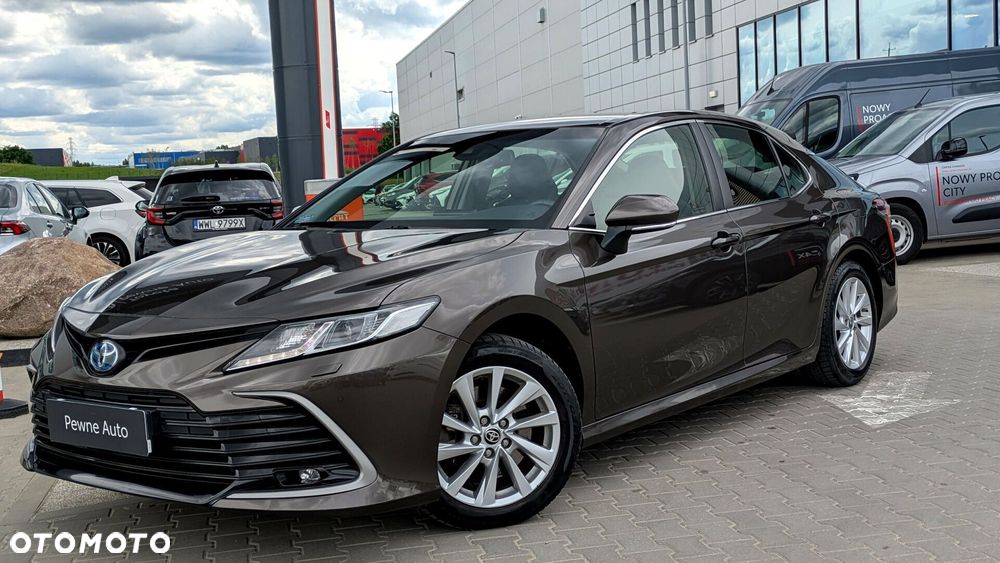 Toyota Camry 2.5 Hybrid Comfort CVT - 2