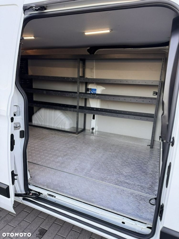 Ford Transit Custom - 10