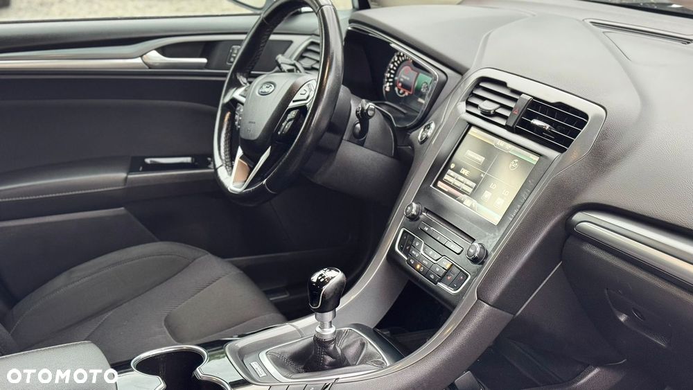 Ford Mondeo 2.0 TDCi STart-Stopp Titanium - 21