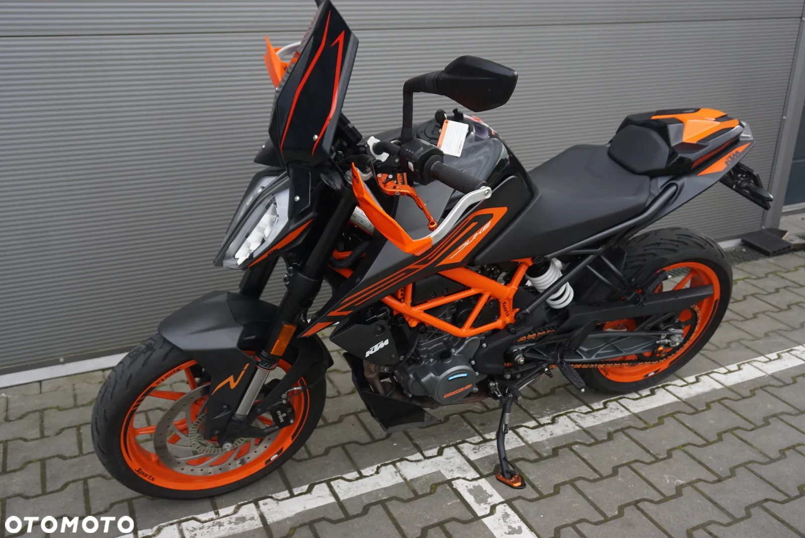 KTM Duke - 19