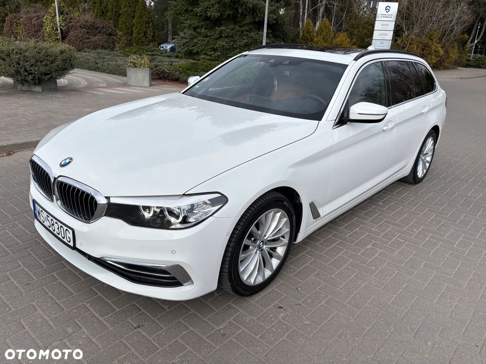 BMW Seria 5 520d Luxury Line - 1
