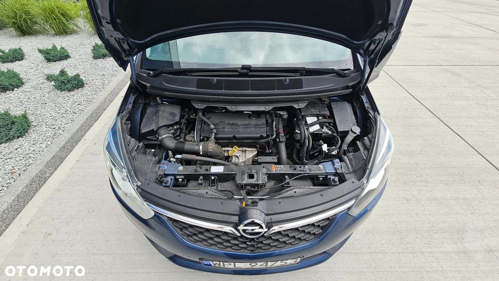 Opel Zafira Tourer 1.6 ECOTEC DIT ecoFLEX Start/Stop Active - 17