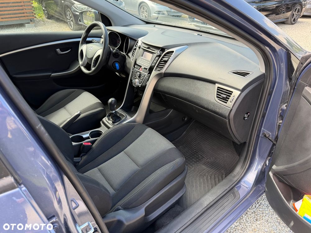 Hyundai i30 1.4 Classic - 24