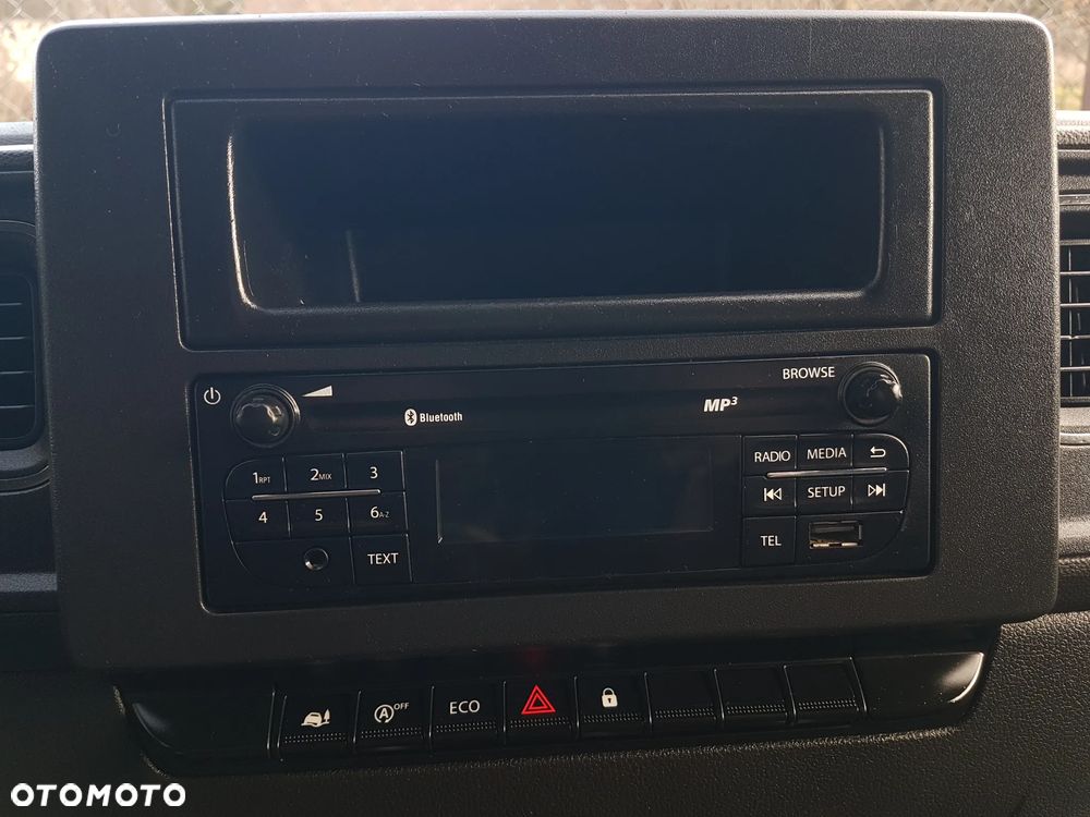 Renault MASTER KONTENER 8EP 4,23x2,25x2,25 KLIMA MANUAL KRAJOWY 6-BIEGÓW - 36