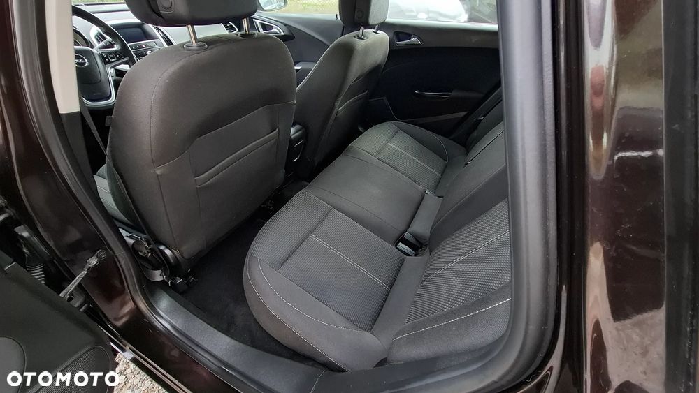 Opel Astra 1.4 T Cosmo S&S - 20