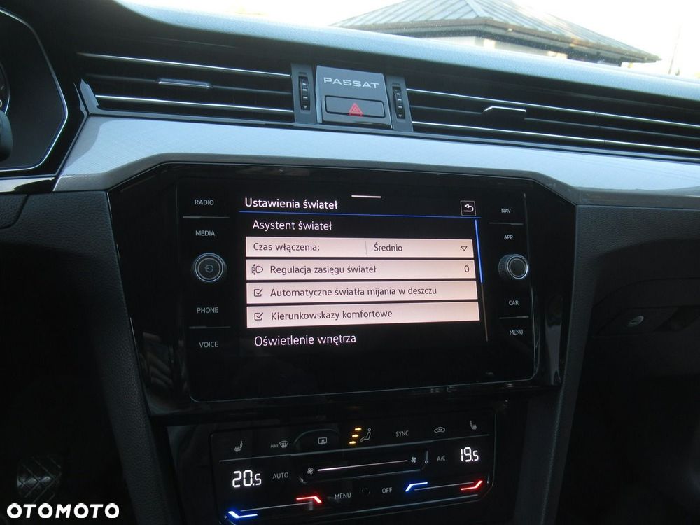 Volkswagen Passat 1.5 TSI EVO Business - 24