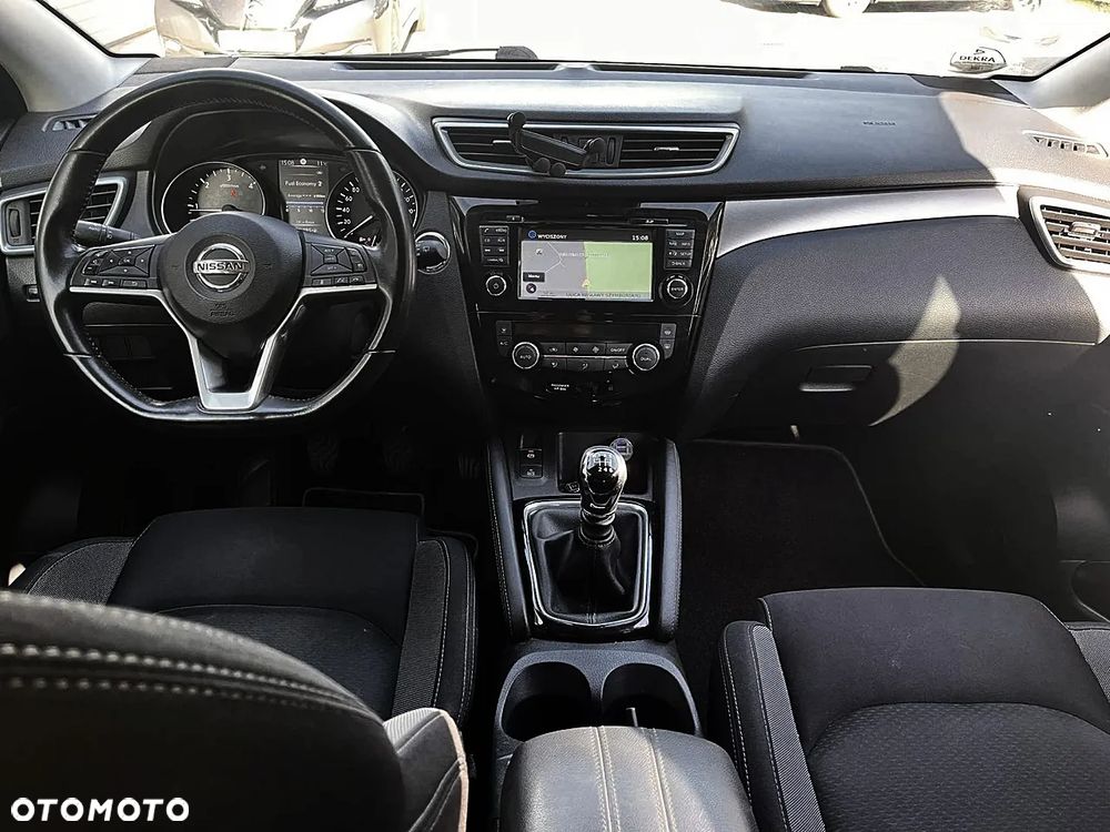 Nissan Qashqai 1.5 dCi N-CONNECTA - 13
