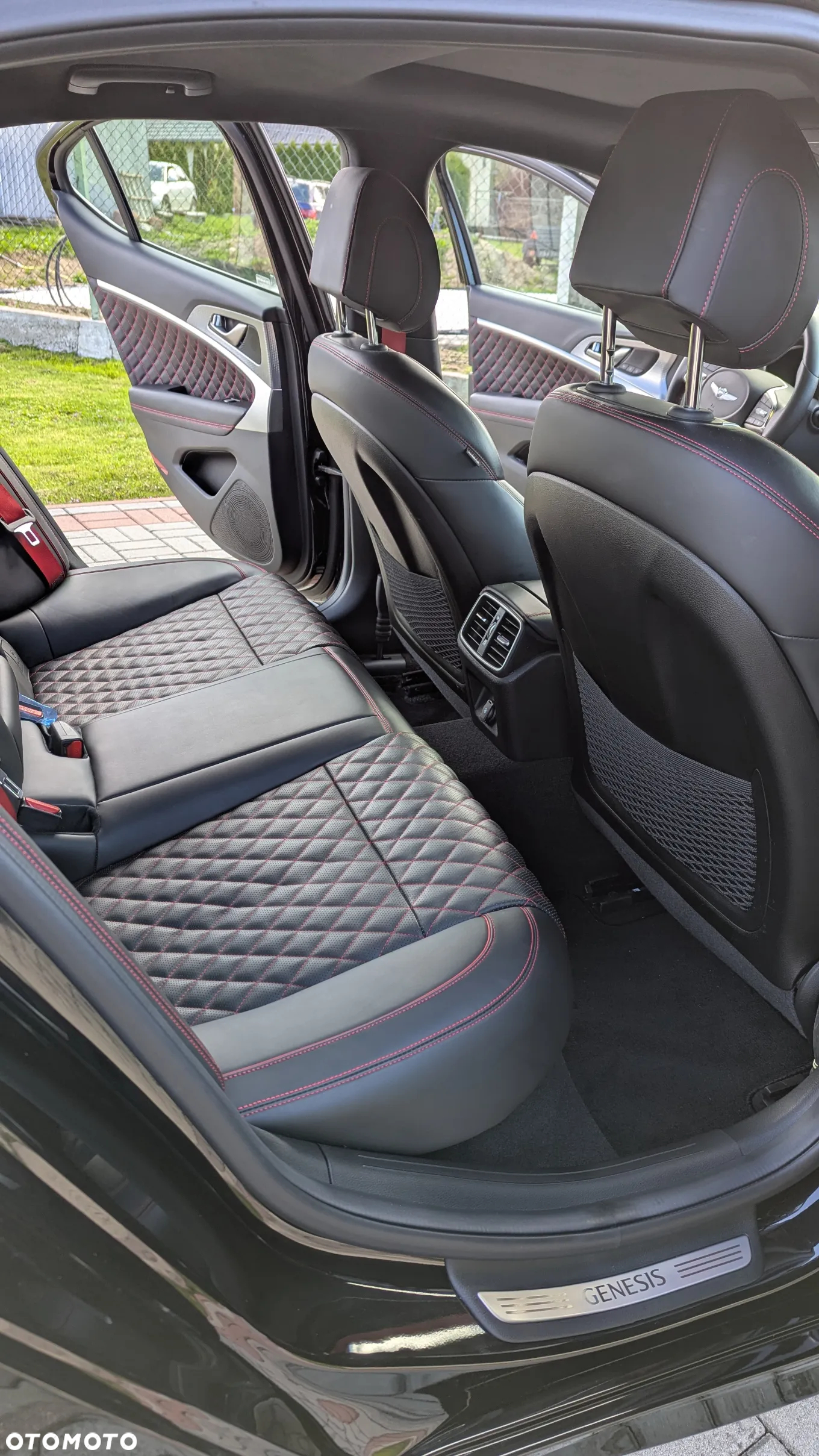 Genesis G70 - 22