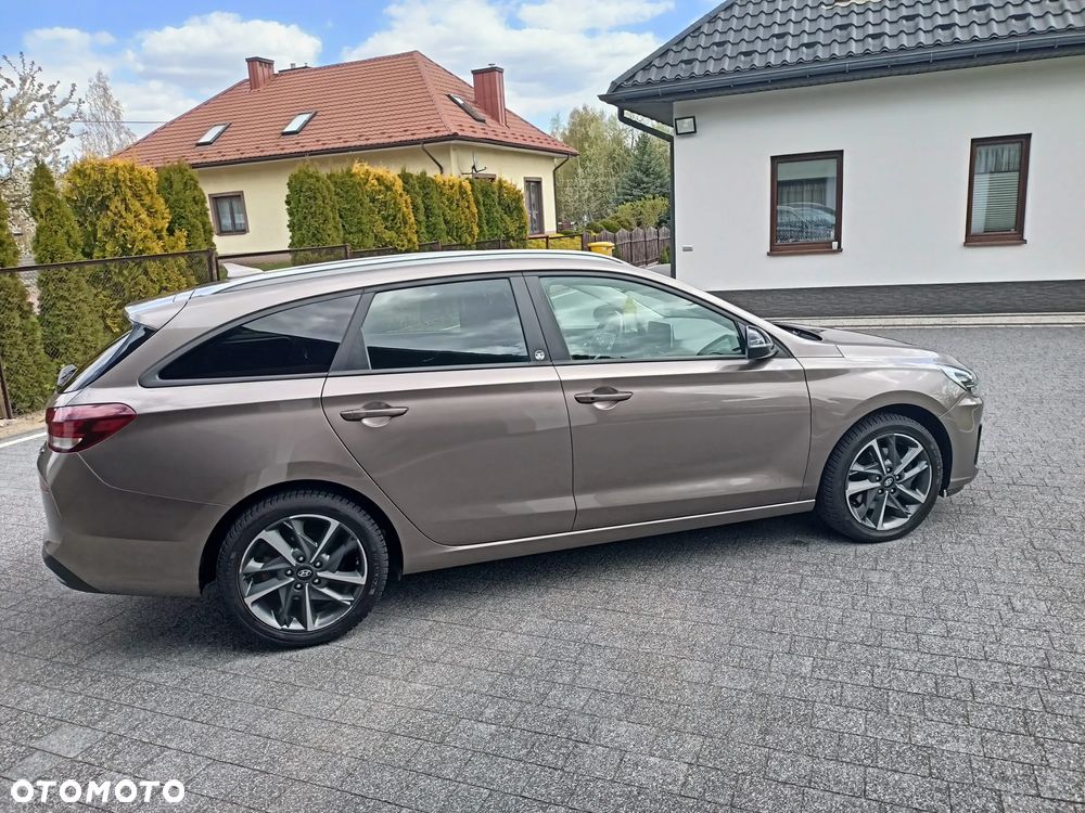 Hyundai i30 1.6 CRDI EDITION 30+ - 16