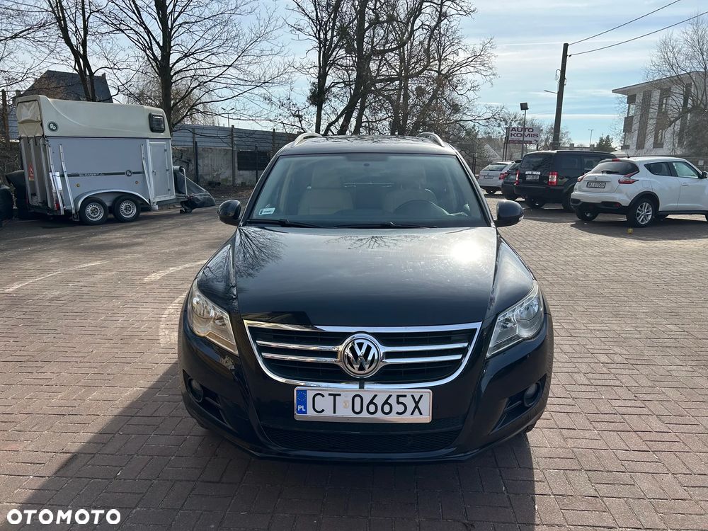 Volkswagen Tiguan 2.0 TDI DPF 4Motion BlueMotion Technology Lounge Sport & Style - 22