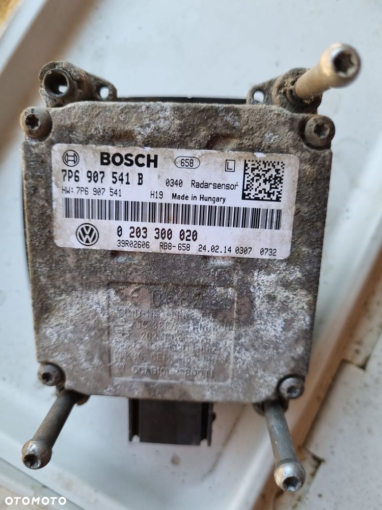 VW Touareg II Radar Distronic Sensor Lewy Prawy - 2