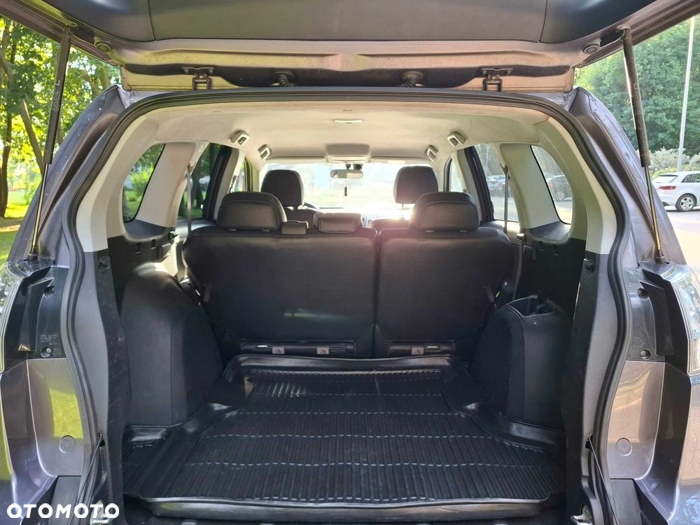 Mitsubishi Outlander - 7