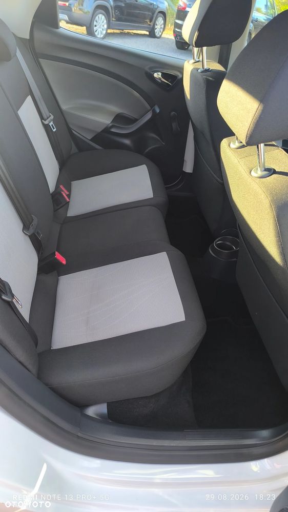 Seat Ibiza 1.4 16V Style - 27