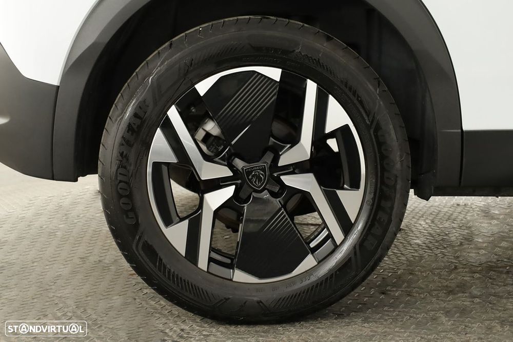 Peugeot 2008 1.2 PureTech Allure - 5
