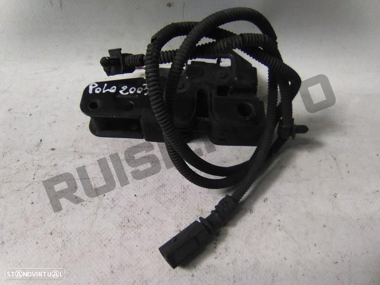 Fechadura Capot  Vw Polo Iv (9n) [2001_2012] 1.9 Tdi - 1