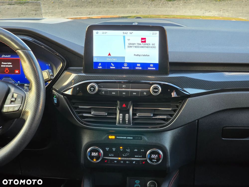 Ford Kuga 2.0 EcoBlue 4x4 ST-LINE X - 33