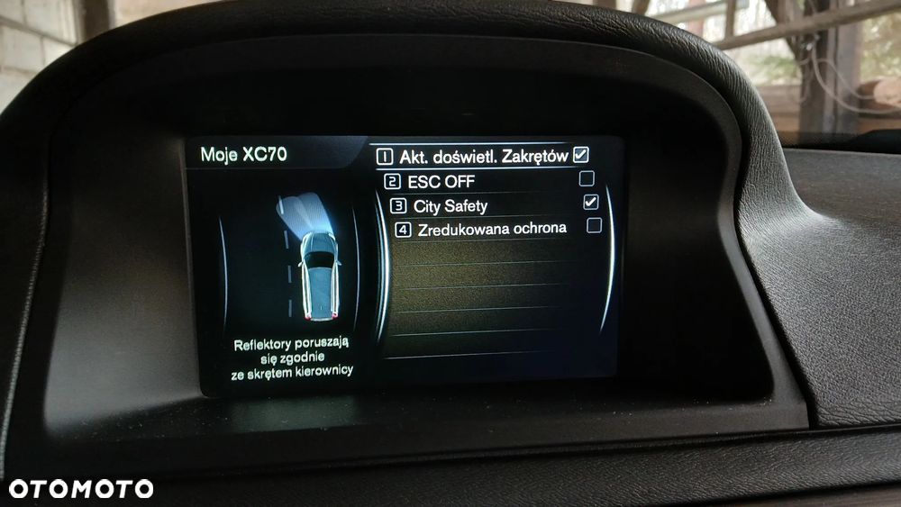 Volvo XC 70 D4 AWD Geartronic Momentum - 19