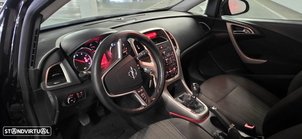 Opel Astra Sports Tourer 1.3 CDTI DPF EcoFLEX Sports Tourer Design Edition - 21