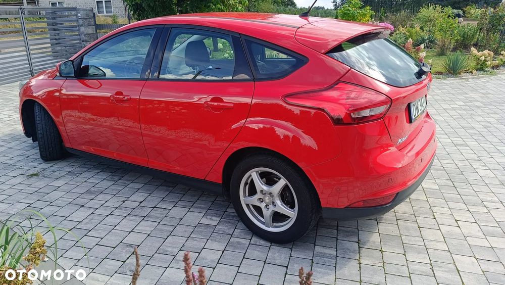 Ford Focus 1.5 EcoBoost SYNC Edition ASS - 4