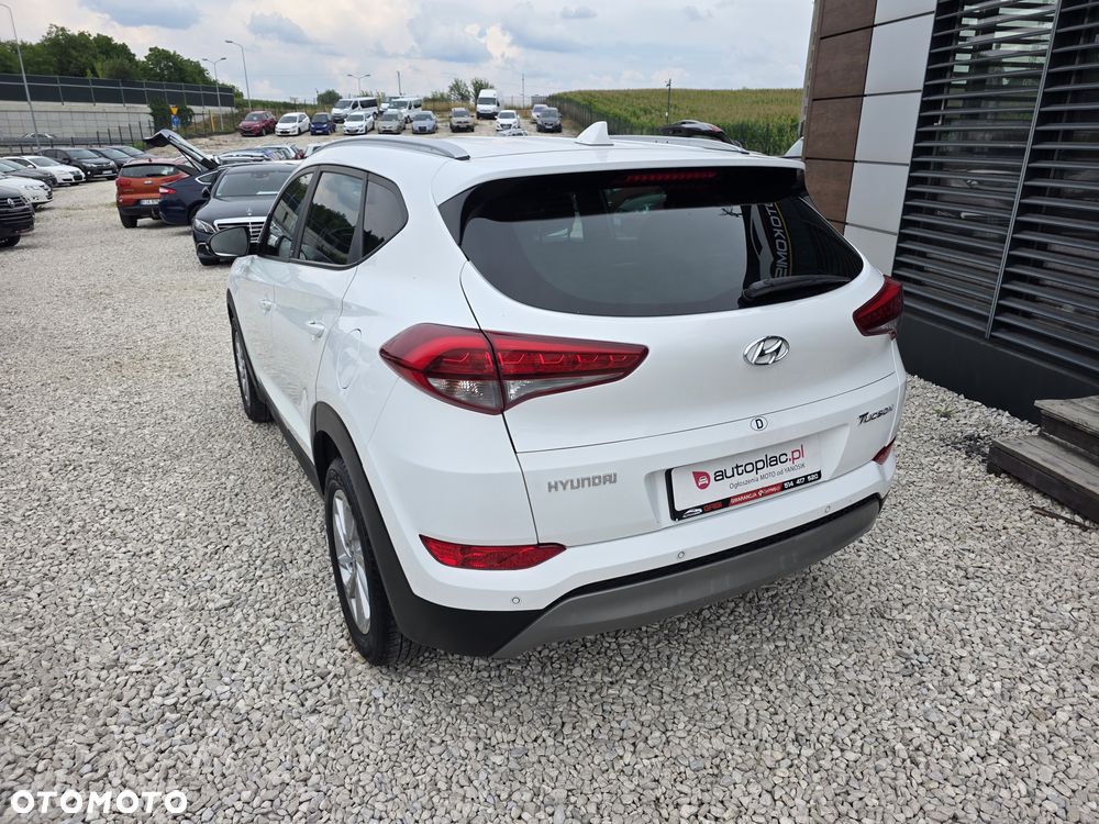 Hyundai Tucson - 12