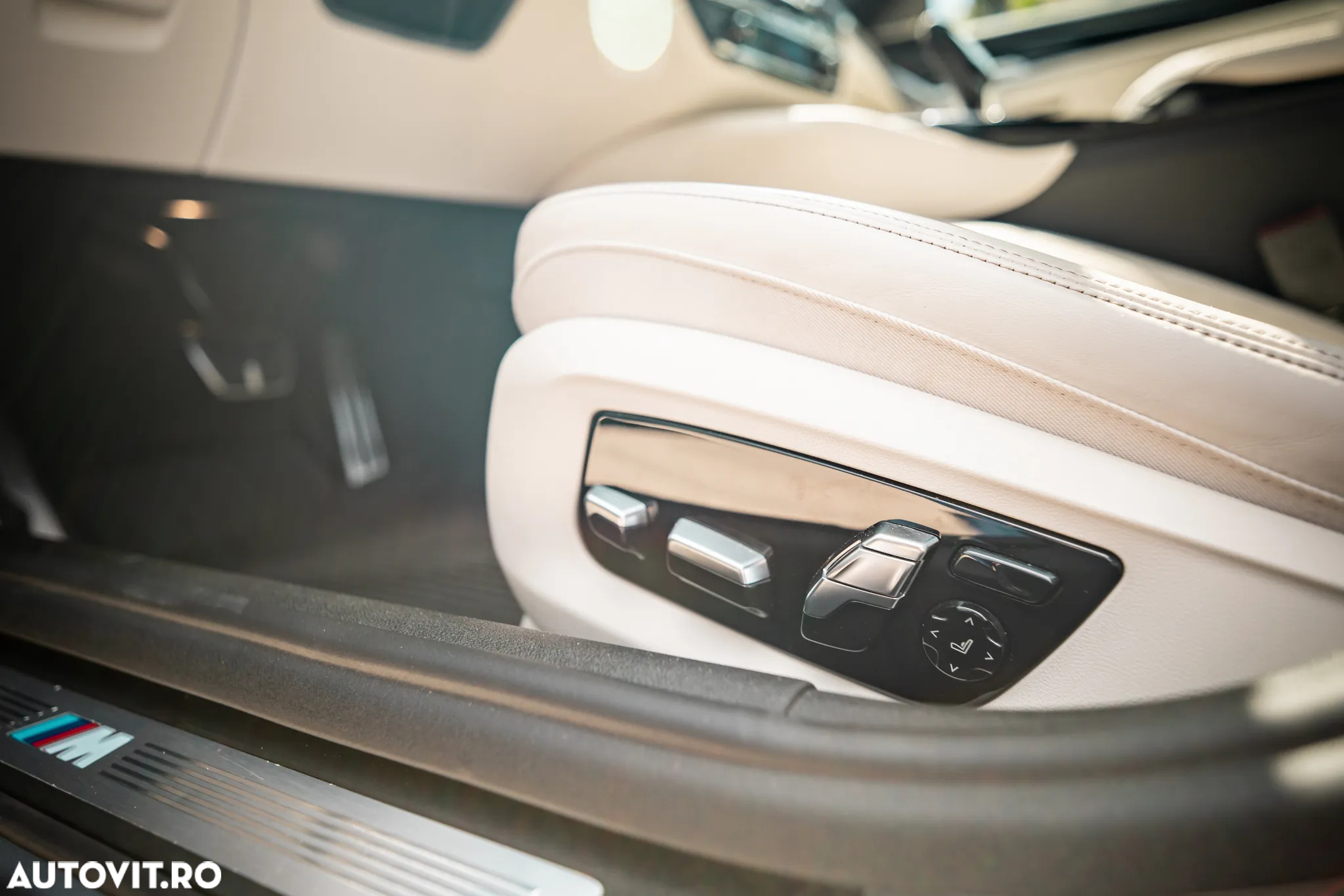 BMW Seria 5 540i xDrive AT - 19