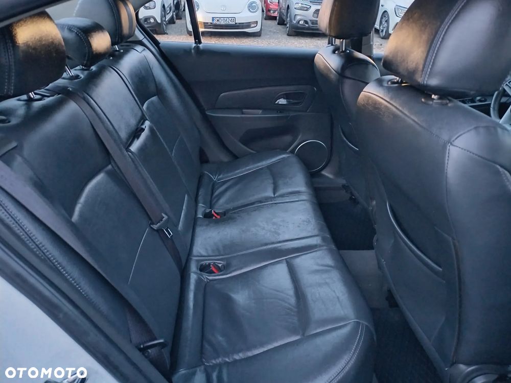 Chevrolet Cruze ver-1-8-ltzplus - 11