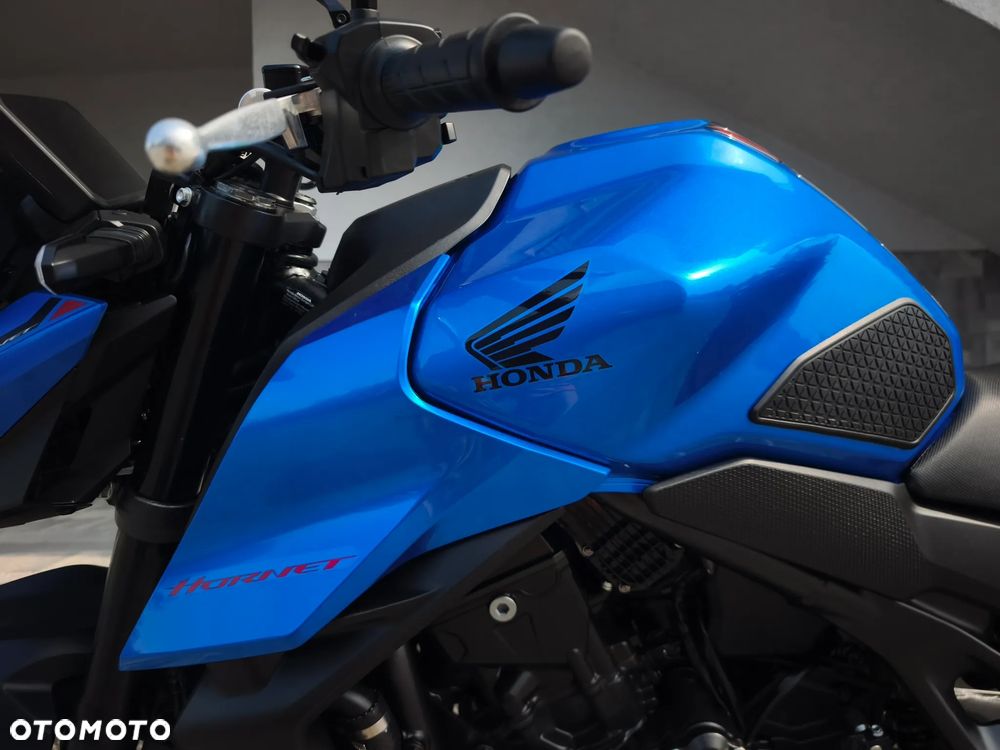 Honda CB - 24