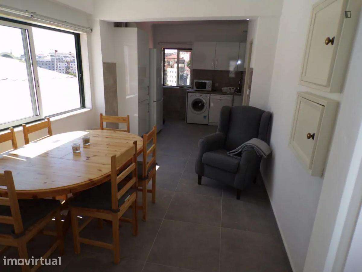 Apartamento com 4 quartos - localizado em Martim Moniz Lisbon - Grande imagem: 2/25