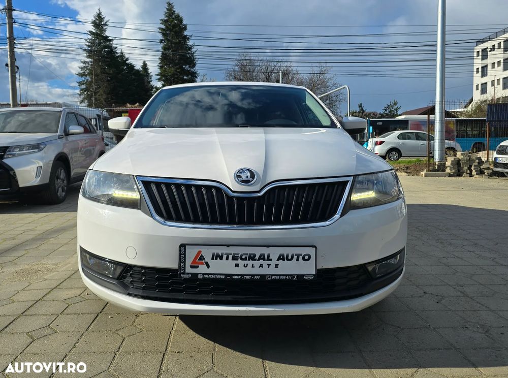 Skoda RAPID 1.4 TDI DSG Ambition - 2