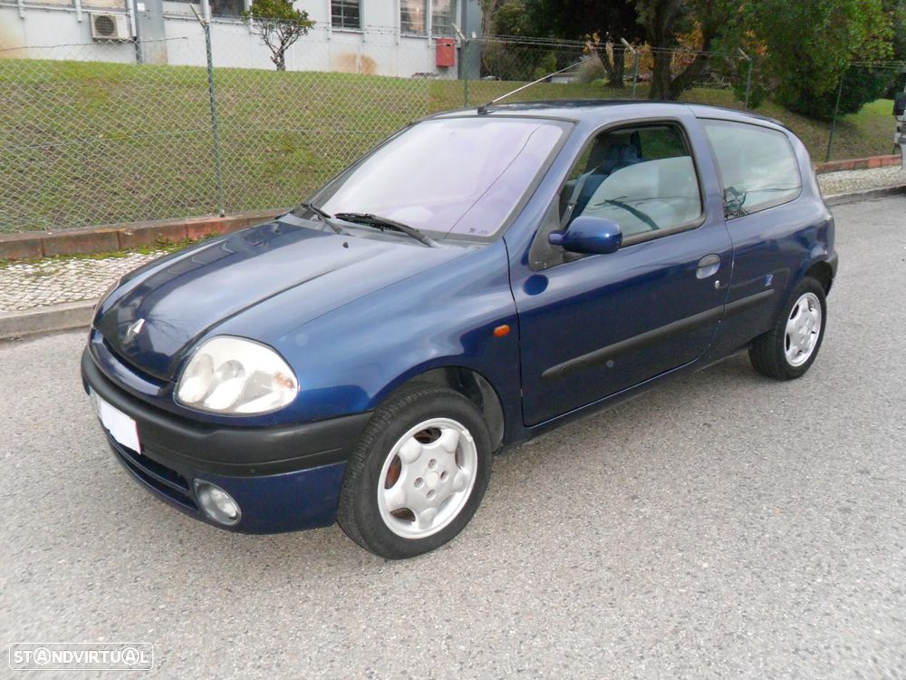 Renault Clio 1.2 MTV - 23