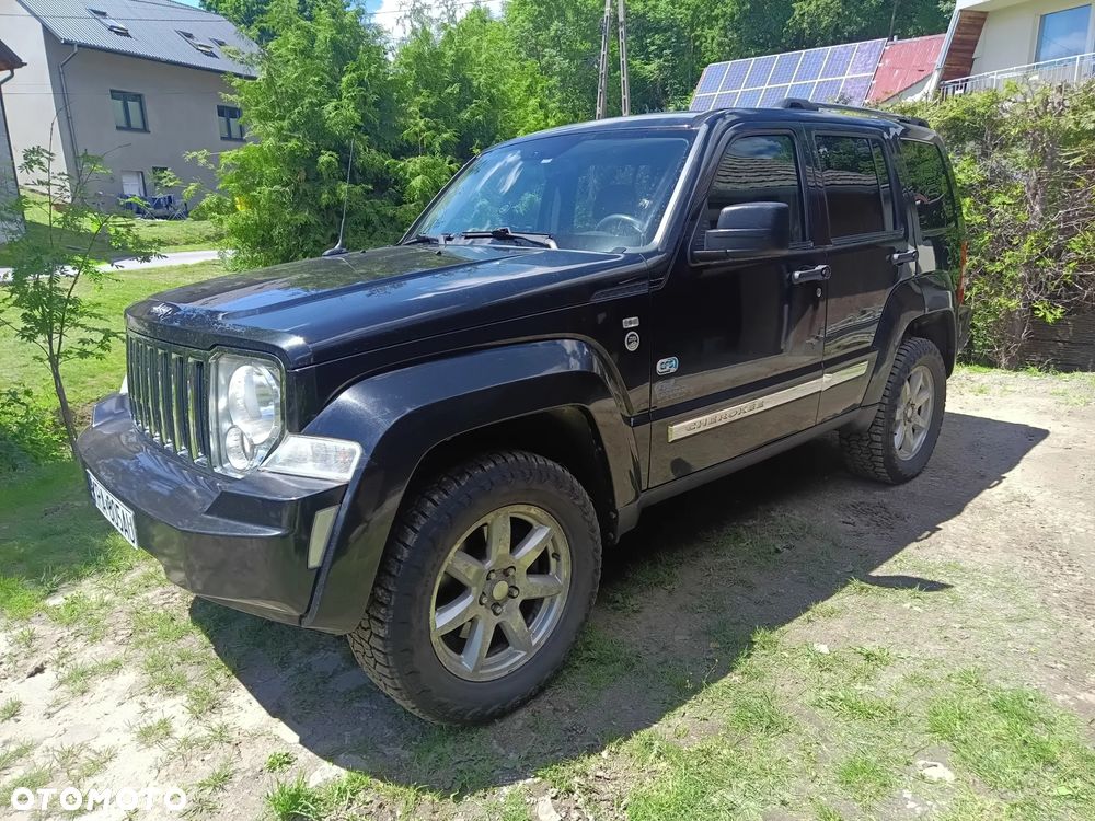 Jeep Cherokee - 4