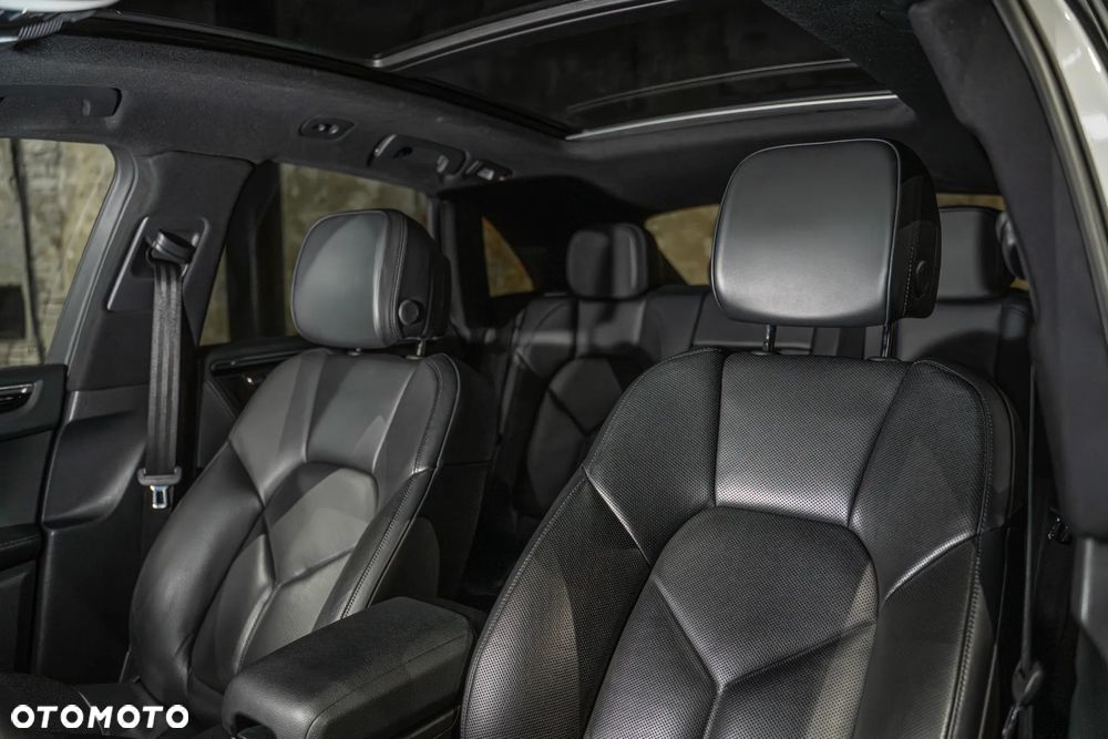 Porsche Macan - 14