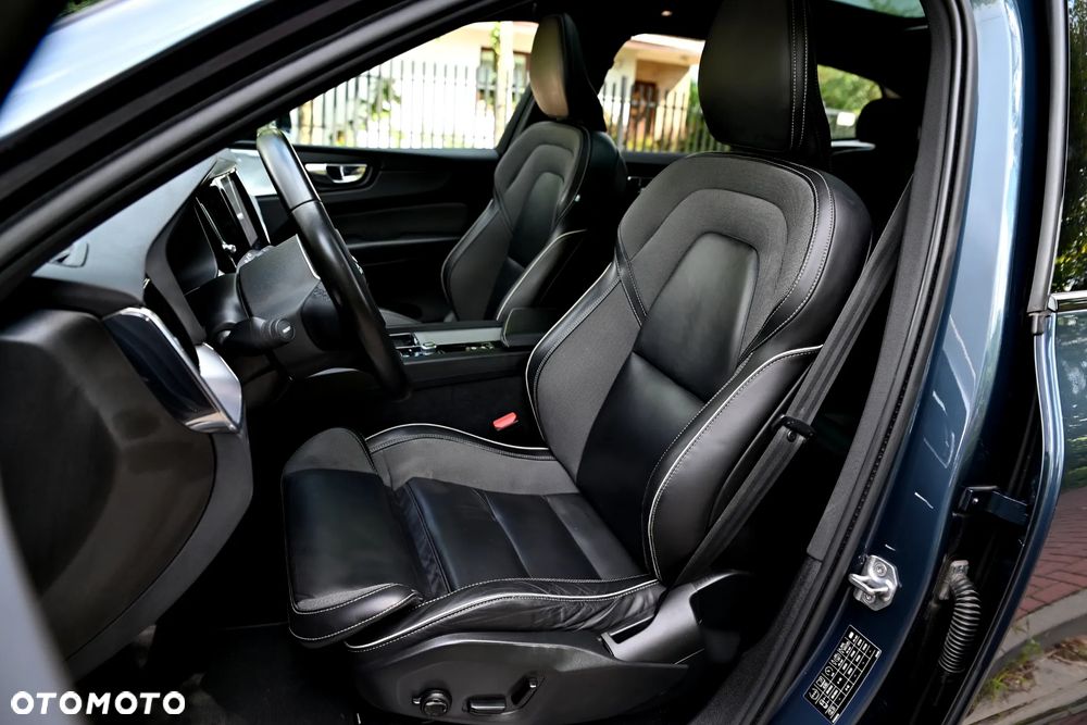 Volvo XC 60 B5 B Geartronic RDesign - 21