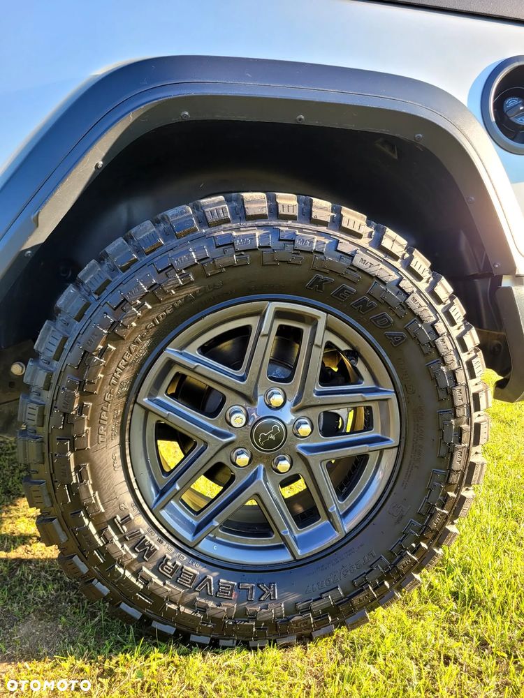 Jeep Wrangler - 20