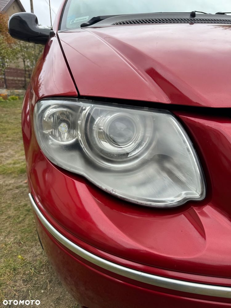 Chrysler Town & Country 3.8 - 9