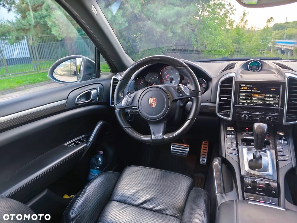 Porsche Cayenne S Diesel - 9