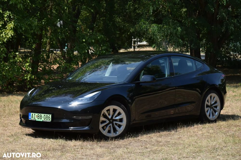 Tesla Model 3 Long Range AWD Premium - 6