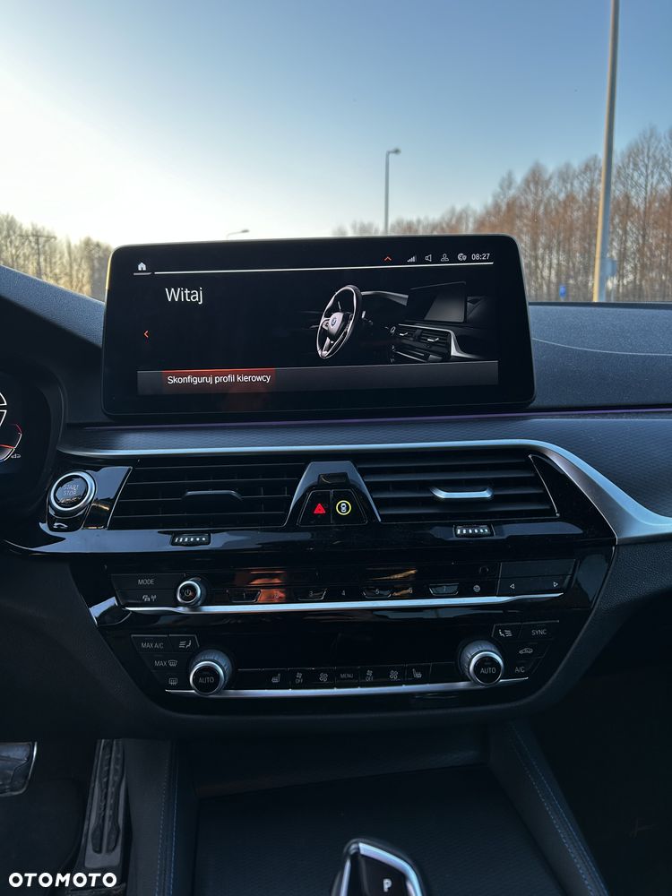 BMW Seria 5 520d xDrive M Sport sport - 15