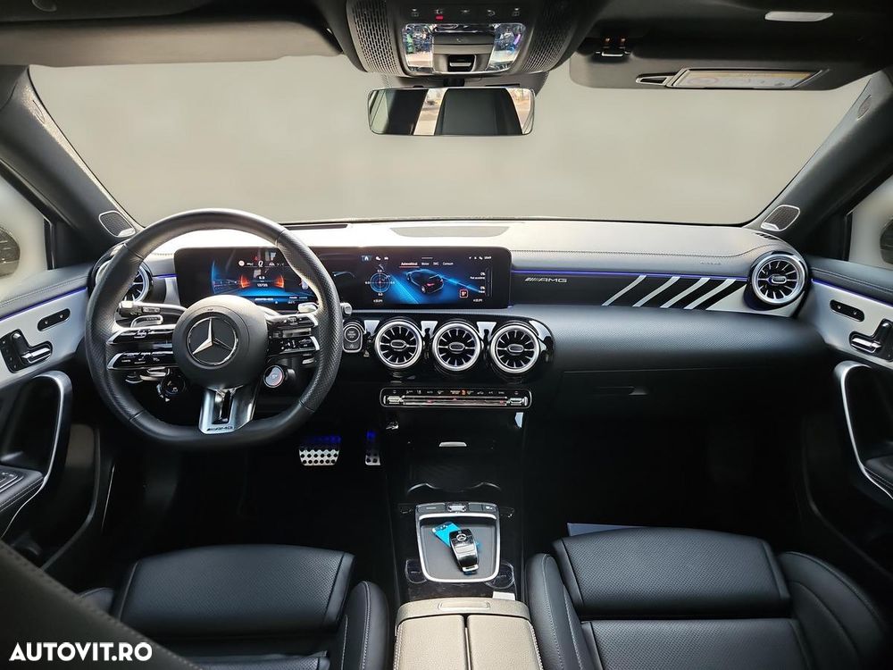 Mercedes-Benz A 35 AMG - 26