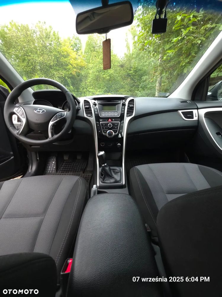 Hyundai i30 1.4 Classic + - 9