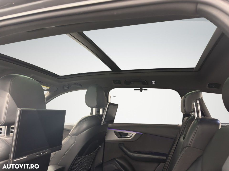 Audi Q7 - 17